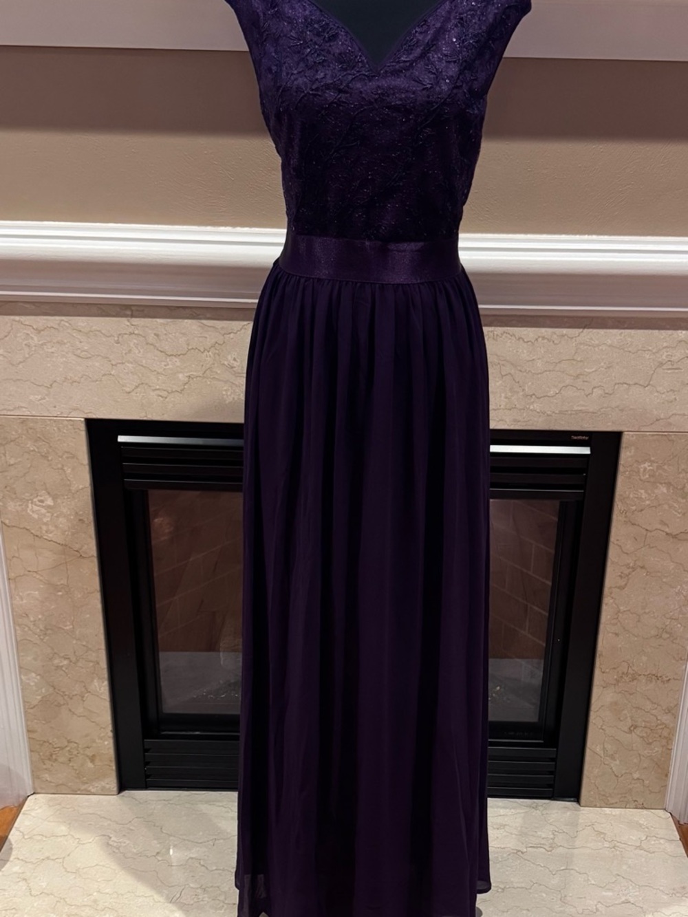 Miusol Deep Purple Lace Bodice Satin Waist Maxi Dress